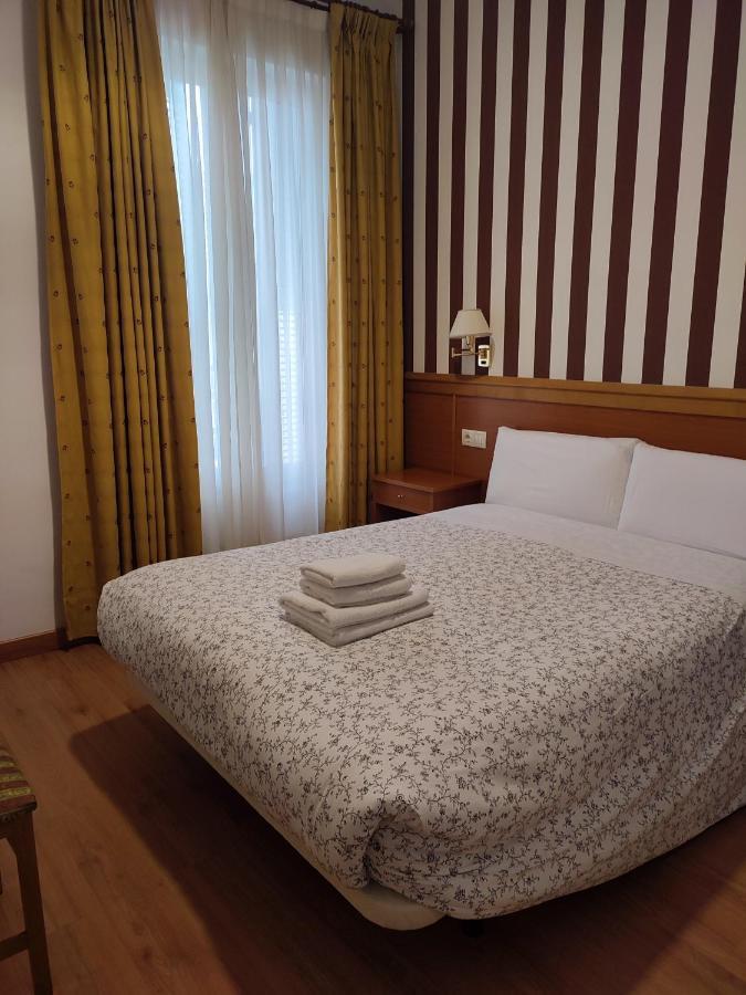 Salomé Casa de hóspedes Madri
